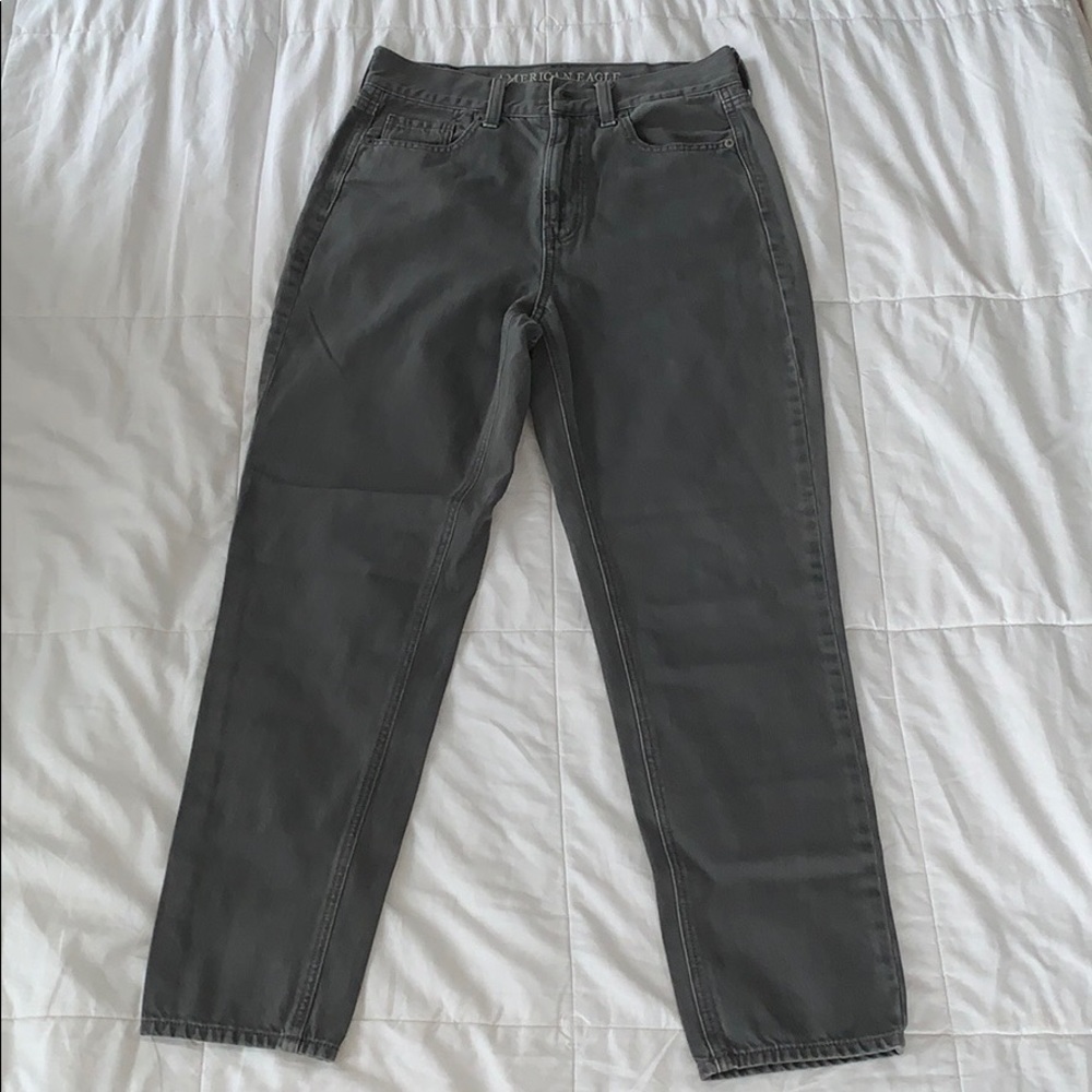 American Eagle Mom Jeans